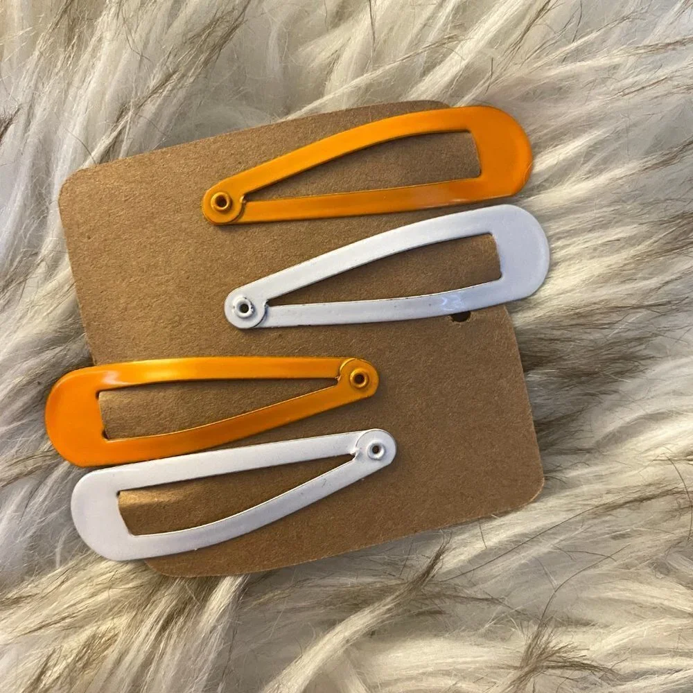 4ct Metal Snap Hair Clips, White and Orange